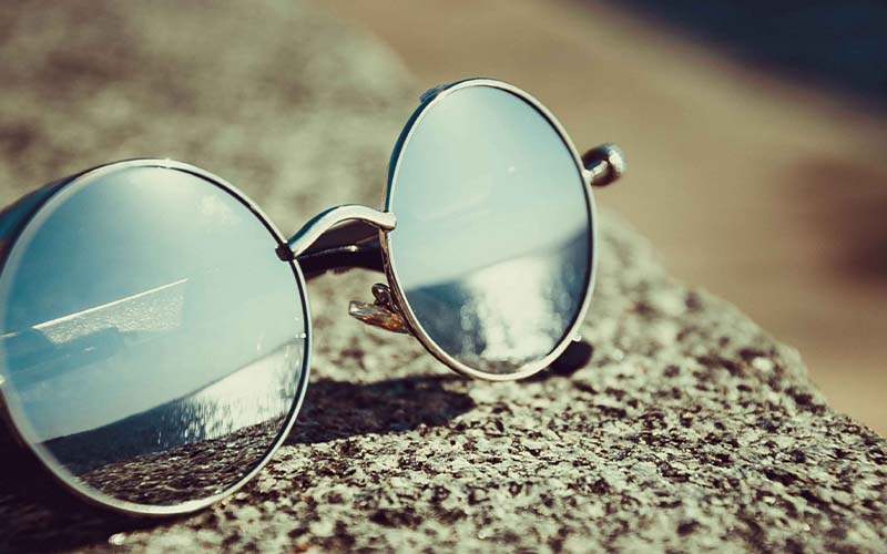 عینک آفتابی خوب چه خصوصیاتی دارد